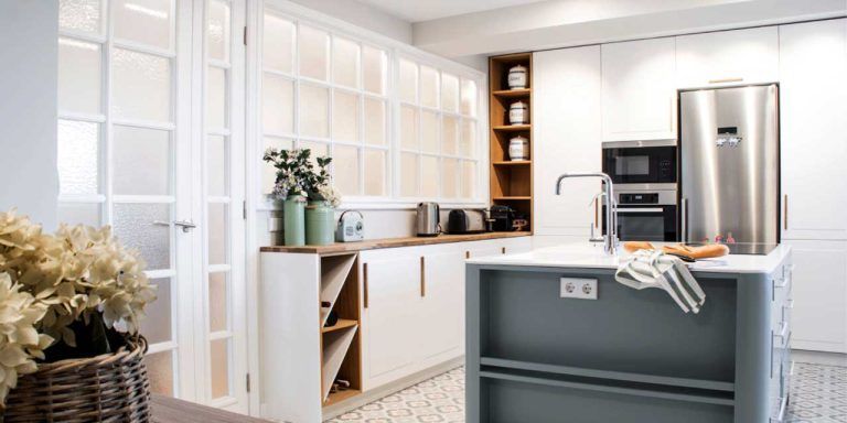 cocina reforma integral piso 70 metros cuadrados